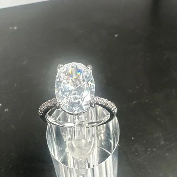 Fashion Jewelry Silver Sparkling Ring Size 10 - Picture 7 of 17